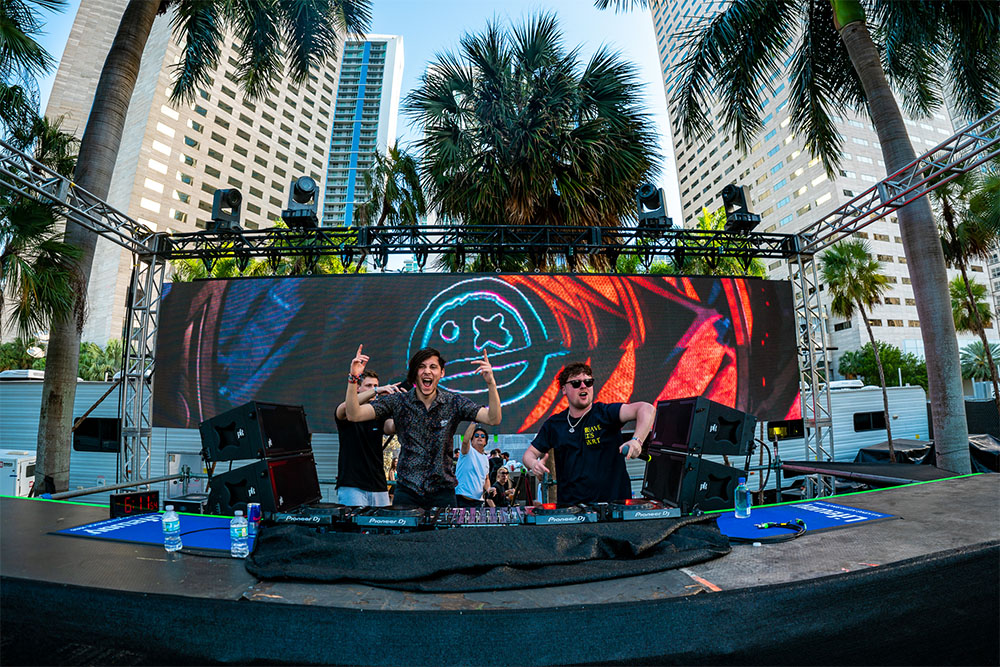 sub zero project at ultra miami hardstyle dirty workz