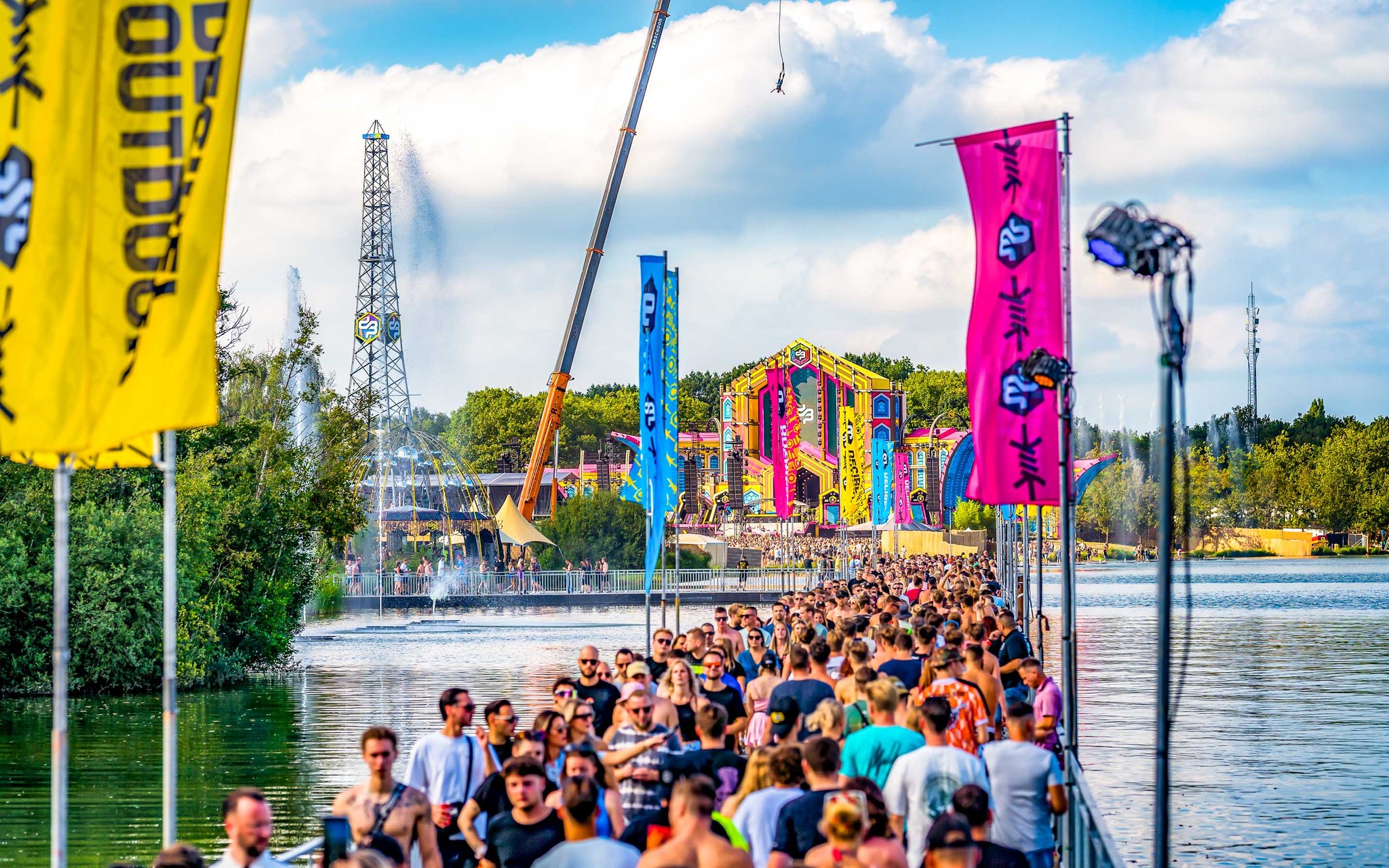 Decibel outdoor 2023 report